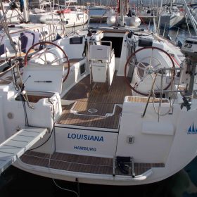 Je nach Model kann Heckhalterung für Gangways ganz einfach ein und ausgehängt werden.