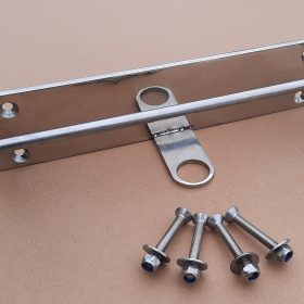 Die einzelne Heckhalterung für Gangway Classic mit allen Schrauben